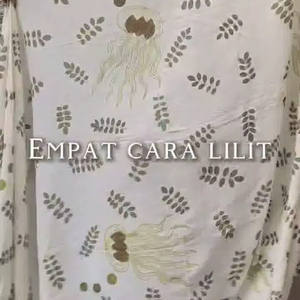 ECOPRINT Sarong con Hapazome Technique Material de fibra de bambú Patrón floral Estilo formal Unisex Todas las estaciones - Product Image 1