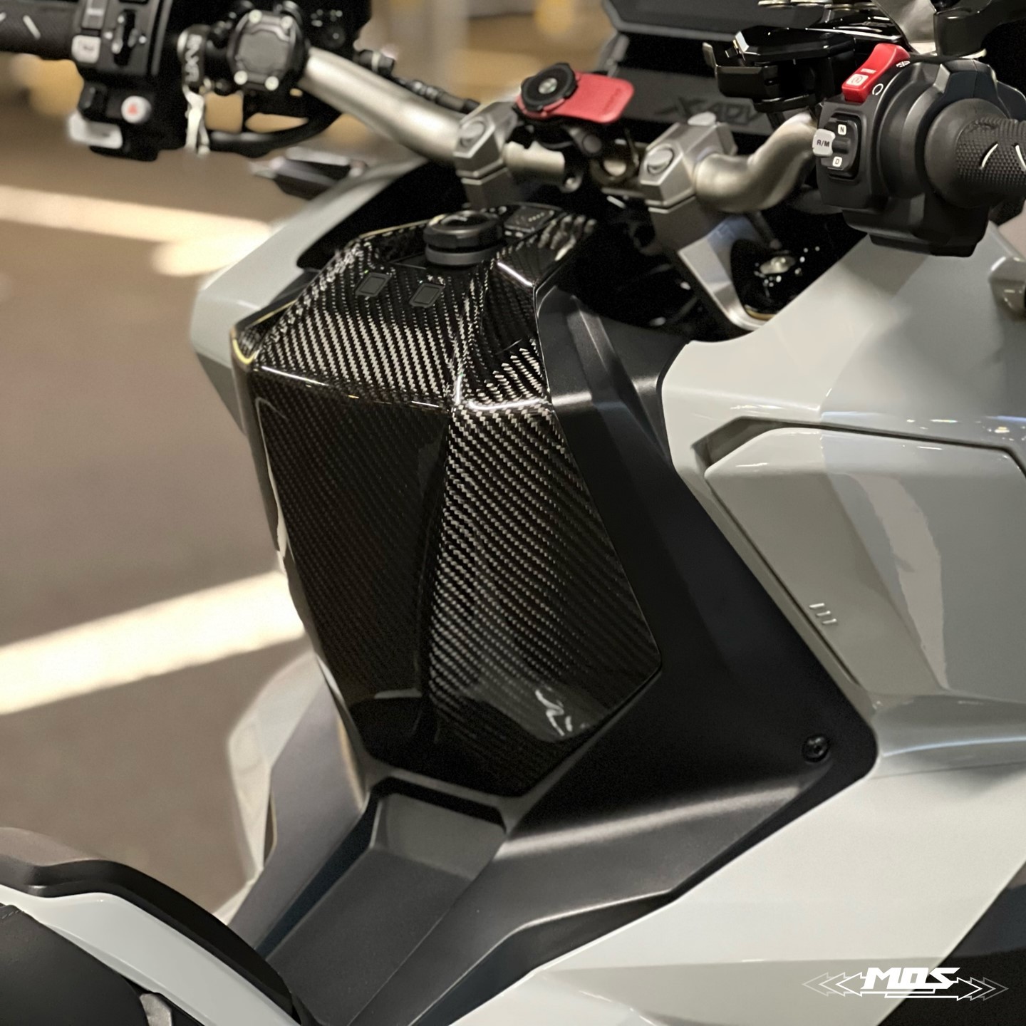 Honda X-ADV 750 (2021-2025) 用 MOSパーツ・アクセサリー 新品 ブラック