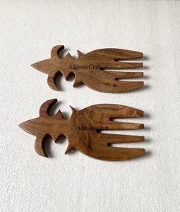 Lot de 2 touffes de salade en bois d'acacia naturel de haute qualité Serveurs à salade manuels en bois d'acacia meilleur vendeur Mains de salade en bois - Product Image 5