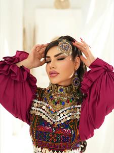 Robe de mariée afghane Kuchi faite à la main, vintage, bohème, longue, à manches longues, traditionnelle, ethnique Pashtun, personnalisable, de haute qualité - Product Image 4