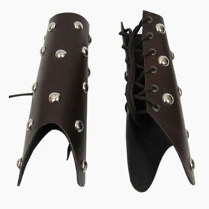 Exportateur de garde de bras en cuir médiéval exportateur indien de garde de bras chasse bras garde produit décor accessoires de haute qualité - Product Image 4