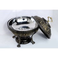 Plat chauffant rond en acier inoxydable avec bec verseur, élégant chauffe-plats pour la restauration commerciale, les mariages et les buffets