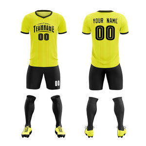 Uniformes de Fútbol para Hombre de Alta Calidad al por Mayor, 100% Poliéster, Conjuntos Personalizables con Impresión por Sublimación y Corte Automatizado para Adultos - Product Image 3