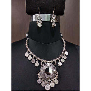 Jeweljunk 1112843 navratri ชุดสร้อยคอแผ่นทองโรเดียมชุบกระจกที่มีไพลินเป็นชุดเครื่องประดับแฟชั่น - Product Image 1