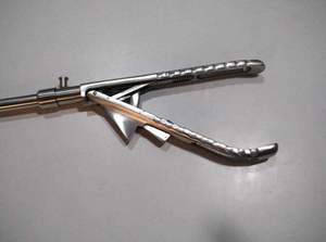 Pince Debakey Satinsky Grasper de haute qualité Instruments chirurgicaux à arbre laparoscopique de 5mm ou 10mm avec source d'alimentation manuelle - Product Image 5