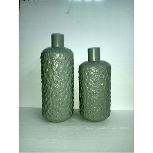 Vase en métal peint à la poudre artisanal, contenants décoratifs durables pour fleurs, vase unique avec poignée en anneau pour la décoration d'hôtels et de restaurants - Product Image 3