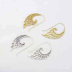 Elegantes Pendientes Étnicos con Diseño de Hoja Alada Dorada, Joyería Bohemia, Regalo para Mujer - Product Image 4