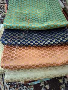 กระเป๋างานแต่งงานของเด็กผู้หญิงพิมพ์ลายโลหะผ้าถักแจ็คการ์ดผ้าไหมปักลาย100% หรูหรา - Product Image 3