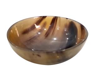 Bol de service multifonction en corne de buffle classique pour salades et en-cas, vaisselle en corne de bœuf avec un style ethnique rustique. - Product Image 2