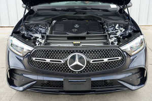 Mercedes-Benz GLC 300 4MATIC 2023 Estándar de Fábrica - Product Image 5