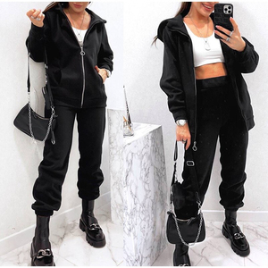 Custom Embroidered <b>Women</b> <b>velvet</b> pants suit Wholesale <b>Women</b> <b>jogger</b> cropped sweatshirt <b>velvet</b> hoodies - Product Image 3