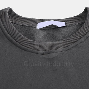 เสื้อสเวตเชิ้ตผ้าฟลีซผู้ชายแบบลำลองพิมพ์โลโก้ตามสั่งสำหรับฤดูหนาว - คุณภาพสูง ปรับแต่งได้ ผลิตจากโพลีเอสเตอร์/คอตตอน ระบายอากาศได้ดี เป็นมิตรกับสิ่งแวดล้อม - Product Image 3