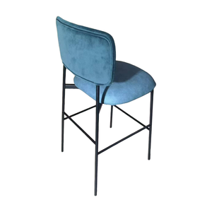 Tabouret de bar en velours avec cadre en métal, meubles de bar raffinés en gros - Product Image 2