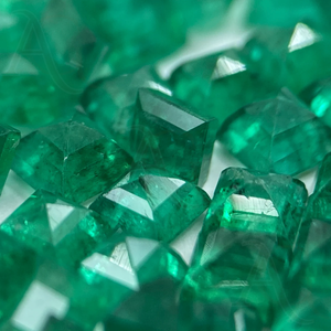 พลอยแซมเบียธรรมชาติมรกตสีเหลี่ยมอัญมณีมรกตธรรมชาติสำหรับทำเครื่องประดับอัญมณีหลวม - Product Image 4