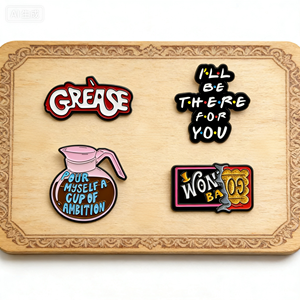 Distintivo in Metallo Smaltato con Logo Personalizzato, Design Personalizzato in Lega di Zinco, Regalo Aziendale Premium Classico per Promozione Commerciale - Product Image 6