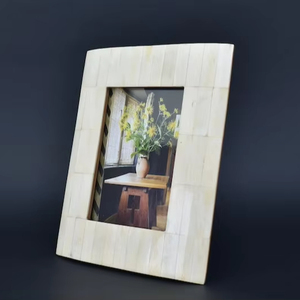 Exquisito marco de fotos con incrustaciones de nácar, marco de fotos de resina con detalles de incrustaciones de hueso de momentos memorables - Product Image 1