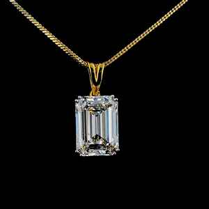 Luxury 14K Yellow Gold Emerald Cut Lab Grown Diamond Pendant IGI Certified Unisex - Product Image 1