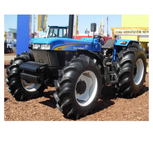 Tracteur New Holland T8 360 à quatre roues motrices, bon état, faible coût, modèle 2014, idéal pour les opérations agricoles quotidiennes. - Product Image 5