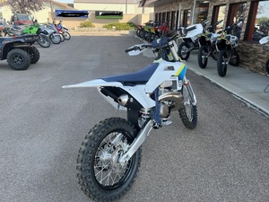 Disponibles Ahora: Motocicletas Enduro T-X 300 2025 Nuevas en Stock - Product Image 4