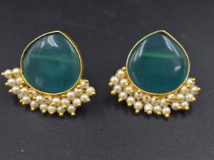 Pendientes de Latón de Moda, Fabricante y Proveedor de Pendientes de Moda, Pendientes Colgantes de Latón Chapado en Oro con Piedras - Product Image 2