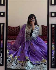 Vente en gros bon marché robes afghanes pour femmes tenues traditionnelles décontractées robe longue afghane pour dames avec broderie à glands et à pièces de monnaie - Product Image 4