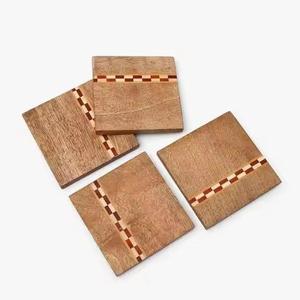 Posavasos redondos de madera con acabado natural, ecológicos, para bebidas, café, té, hogar, bar, de madera. - Product Image 1