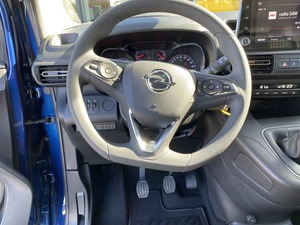Pronto per l'esportazione 2022 <span class=keywords><strong>Opel</strong></span>-<span class=keywords><strong>Combo</strong></span> vita manuale Diesel 4 cilindri Euro6 5 posti 102hp auto usate pronte per la spedizione in tutto il mondo - Product Image 2