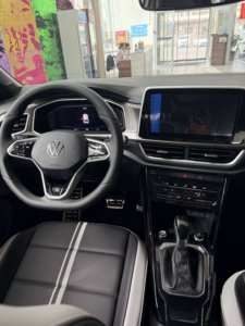 รถยนต์ปี 2025 เกียร์อัตโนมัติ เบนซิน ขับเคลื่อนสี่ล้อ พร้อมกล้องมองหลัง เบาะผ้า สภาพสมบูรณ์แบบ พร้อมจัดส่ง - Product Image 6