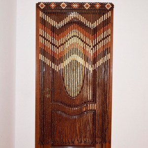 Tenture murale traditionnelle en bois faite à la main avec symboles religieux Art décoratif spirituel pour les temples, les maisons et les cadeaux - Product Image 2