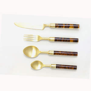 ชุดช้อนส้อมสไตล์อเมริกัน 5 ชิ้น ชุบเงิน ดีไซน์ลายค้อน ด้ามจับสแตนเลส - Product Image 3