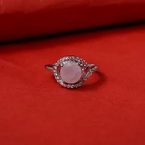 Anillo de plata 925 con piedra lunar y halo de diamantes para mujer, joyería clásica de compromiso para mujer - Product Image 3