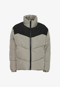 Chaqueta de Invierno para Hombre, Estilo Informal para Exteriores, Exportador Pakistaní, Outfitize International - Product Image 4