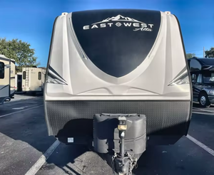 Autocaravana Usada East To West A-l-t-a 2800KBH 2022, Remolque de Viaje, Casa Rodante - Product Image 3