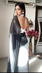 Sarees Indios Listos para Usar, Saree de 1 Metro Listo para Usar, Bordado con Lentejuelas Estilo Bollywood, Georgette Sintética Color Durazno, Sarees para Fiestas - Product Image 5