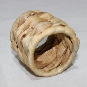 Porte-serviettes en jacinthe d'eau tissé à la main écologique décor de table à manger de restaurant artisanal - Product Image 4