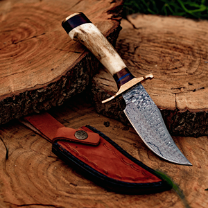 Cuchillo de Caza de Hoja Fija Personalizado de Acero de Damasco de Alta Durabilidad con Mango de Cuerno de Ciervo para Uso en Exteriores, Venta al por Mayor, Suministro Directo de Fábrica OEM - Product Image 1