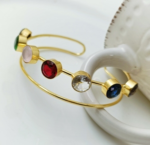 Bracelet en laiton doré avec quartz, bijoux élégants vintage pour femmes - Product Image 6