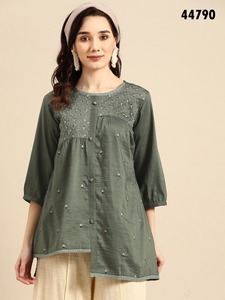 Nueva Kurta / Kurti Multicolor para Mujer en Rayón con Función de Secado Rápido y Bordado - Product Image 5