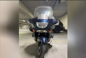 Moto sport-touring B-M-W K 1200 LT à vendre - Product Image 3