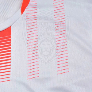 Uniforme de football à manches courtes de couleur unie de haute qualité 100% uniforme de football respirant en polyester - Product Image 3