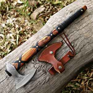 ขวานแคมป์ปิ้งสไตล์ไวกิ้ง คุณภาพสูง ผลิตด้วยมือ ขายส่ง เหล็กกล้าคาร์บอนสูง สำหรับเอาตัวรอดกลางแจ้ง ตีขึ้นรูปด้วยมือ ระดับพรีเมียม - Product Image 5