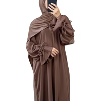 Abaya Modeste en Satin pour Femme, Robe Longue à Manches Longues, Couleur Unie, Taille Tombante, Modèle Cache-Cœur à Nouer