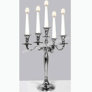 Candelabro de Metal y Aluminio de Diseño Moderno, Largo, para Decoración de Bodas, con 5 Brazos, Portavelas Decorativo para el Hogar, Acabado Plateado Brillante - Product Image 3