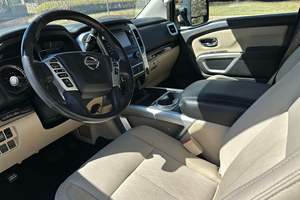 USED LHD/RHD 2017 N I S S A N TITAN XD 4X4 - Product Image 3