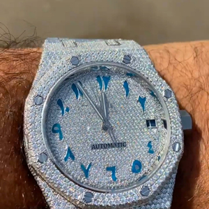 Montre analogique étanche cloutée en diamant de qualité supérieure de qualité standard pour les cadeaux proposés - Product Image 3