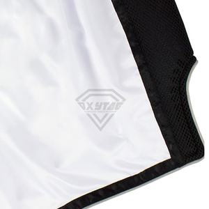 Nouveauté Shorts de Muay Thai pour hommes, vêtements professionnels de kickboxing et d'arts martiaux, vente en gros, shorts de Muay Thai confortables, personnalisés - Product Image 4