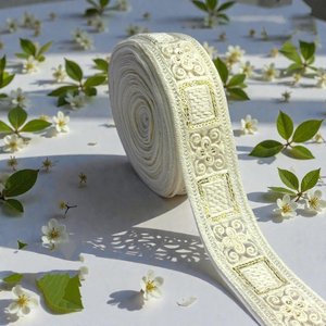 ผ้าลูกไม้ลายดอกไม้สีขาวแบบสั่งทำพิเศษ เป็นมิตรกับสิ่งแวดล้อม ปักลายอย่างประณีต ผ้าฝ้าย 100% สไตล์วินเทจ สำหรับงานตัดเย็บเสื้อผ้าแฟชั่น ชุดเจ้าสาว และงานฝีมือ - Product Image 3