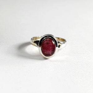 Bague tendance décontractée en tourmaline (4,7 grammes) avec sertissage élégant et technologie invisible – Cadeau idéal – Bagues de mode - Product Image 1
