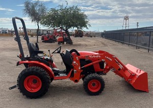 Tractor Agrícola B23 de 45HP Usado y Nuevo en Excelentes Condiciones, Maquinaria Agrícola en Existencia - Product Image 3
