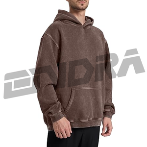 Sudadera con capucha extragrande de color marrón camel, transpirable, diseñada para mayor comodidad, estilo urbano, uso diario informal, tejido suave, corte relajado. - Product Image 2